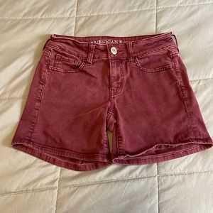 American Eagle, Burgundy Shorts. Women’s Size  0.